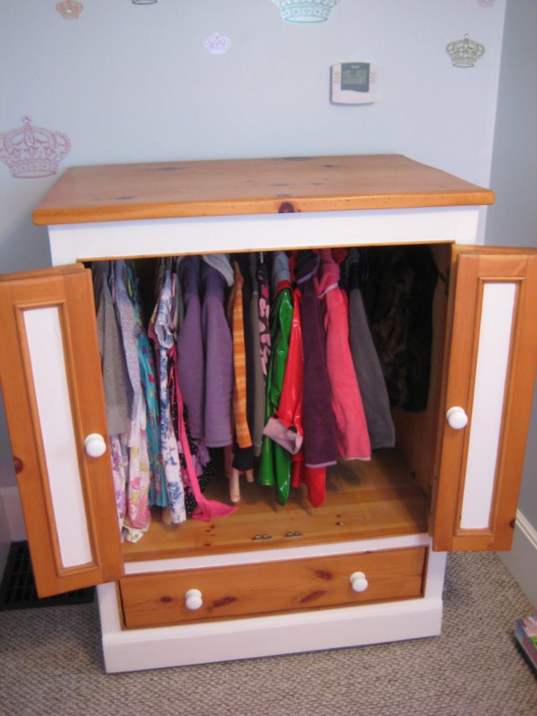 kleiderschrank für kinder