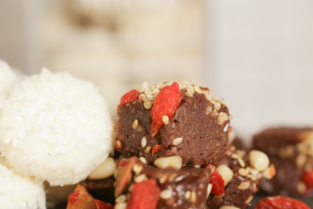 Superfood-Eiskonfekt © Rohgenuss