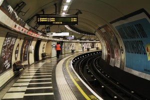 london-tube-scene-1024x683-2