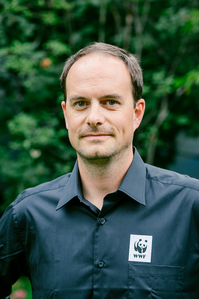 Thomas Kaissl, beim WWF Österreich für Umwelt und Wirtschaft zuständig, möchte aus Aktivisten Unternehmer machen. (Foto: Bright Light Photography)