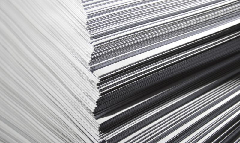 Insgesamt sollte mehr darauf geachtet werden Papierverschwendung im Büro zu vermeiden.
