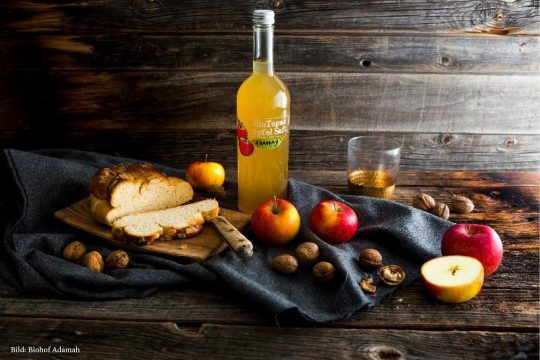 Der sortenreine Apfelsaft vom Biohof Adamah