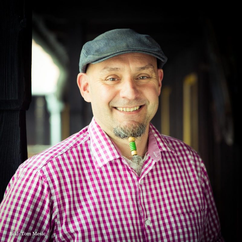 Michael Schmid, Biobauer, Fleischsommelier und Geschäftsführer der Linzer Biomarkthalle.