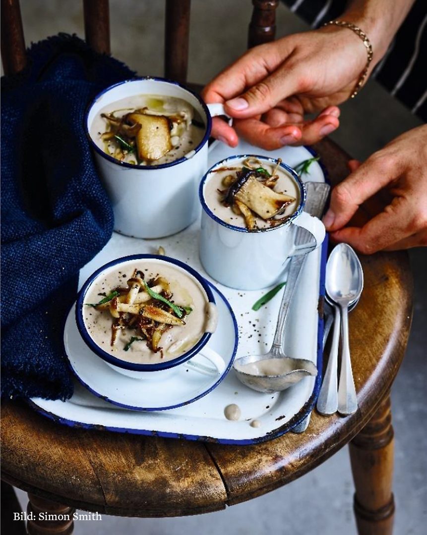 Cremige vegane Pilzsuppe aus dem Kochbuch »Plants Only« | BIORAMA