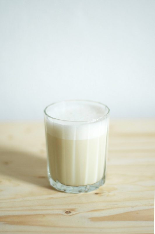 Geschäumte Hafermilch