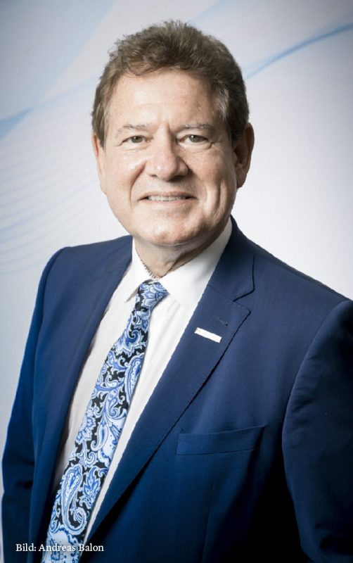 Johannes Neuhofer Portrait