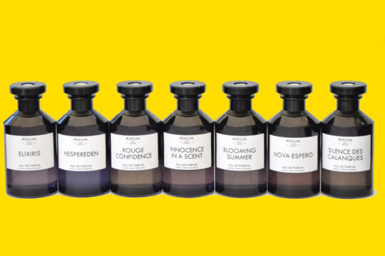 Sieben natürliche Parfums von Aemium.