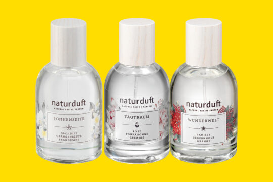 Drei Naturparfums von Alverde.