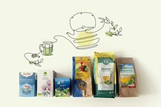 Verschiedene Kräuterteemischungen.